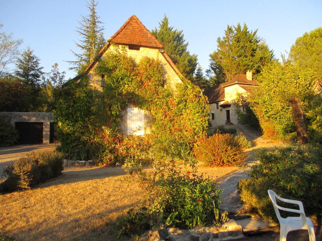 Gites Coeur De Lot Soucirac Exterior photo